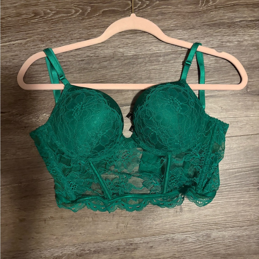 Victoria's Secret Green Lace Bra with Underwire Support